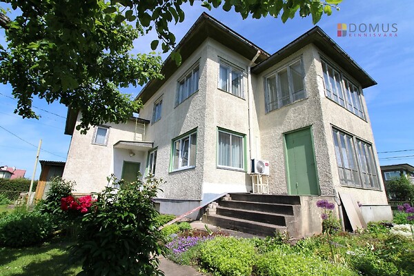 Viljandimaa, Viljandi, Põhja pst 25
