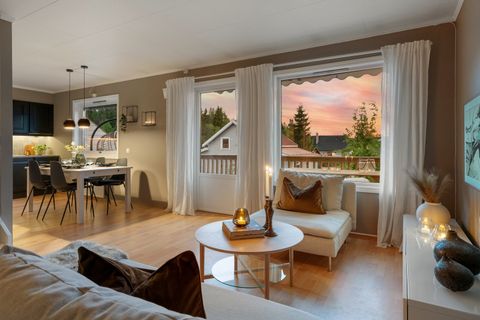 Furumoen 10B, Maura
