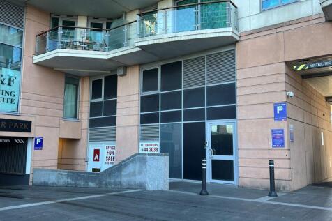 2a St Georges Wharf, London, SW8 2LE