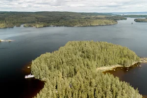 Sahansaari, Ruolahti, Kuhmoinen