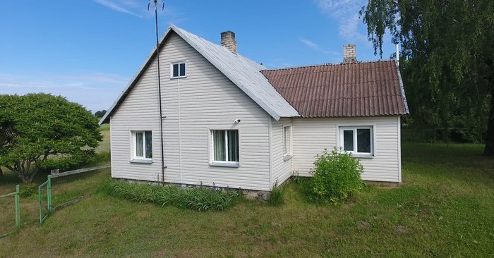 Varėnos r., Geidukonių k., Pievų g., prieš 14 min.