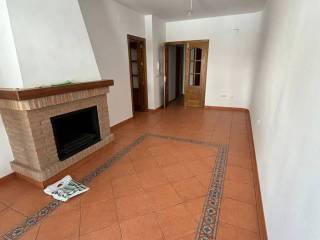 Villaluenga del Rosario,  ES