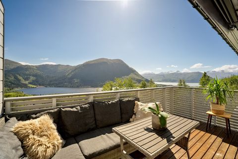 Småslåtten 7A, Volda