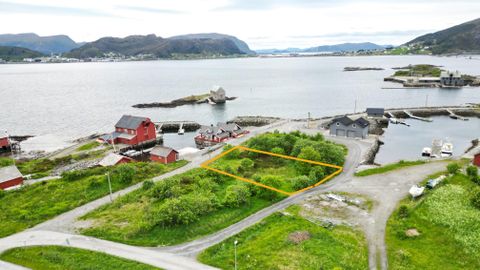 Sævik Nedre, Leinøy