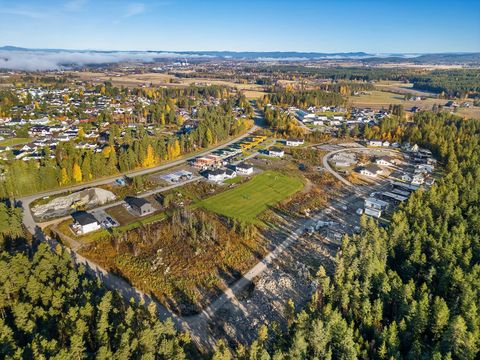 Solblomkroken og Symrefaret, Årnes