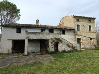 Fermo,  IT