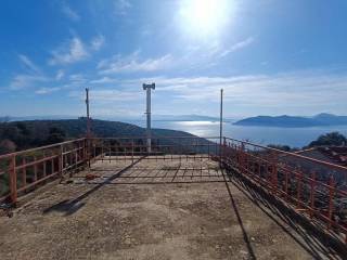 Trikeri,  GR