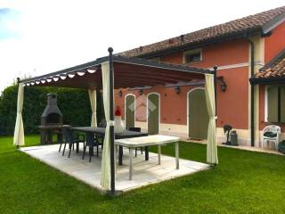 Mirandola,  IT