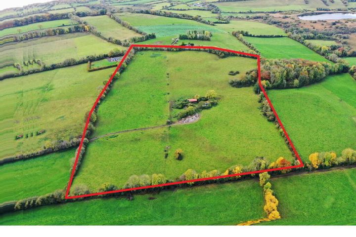 1,Johnstown, Puckane, Nenagh, Co. Tipperary