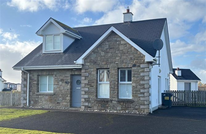17 Beach Cottages , Rossnowlagh, Donegal