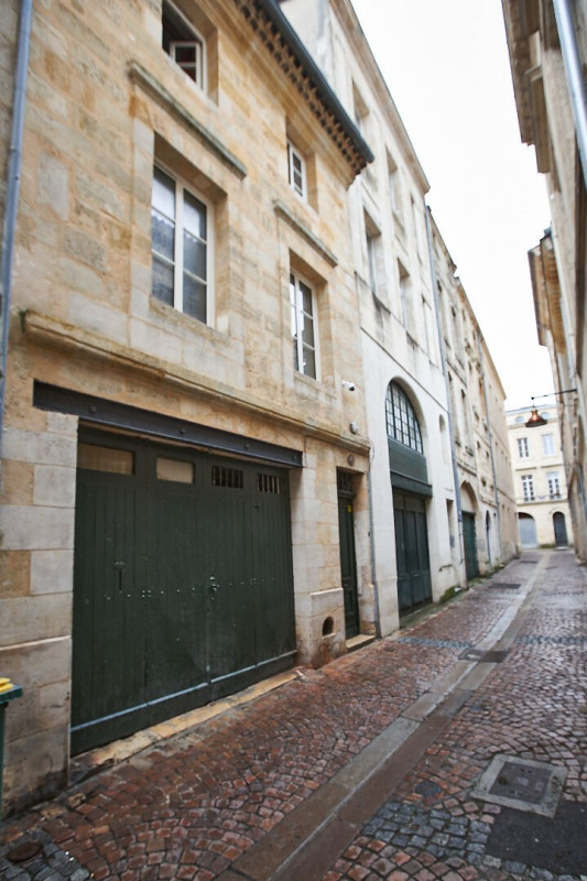 à Bordeaux (33000)