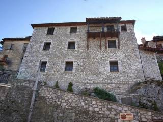 Dimitsana,  GR