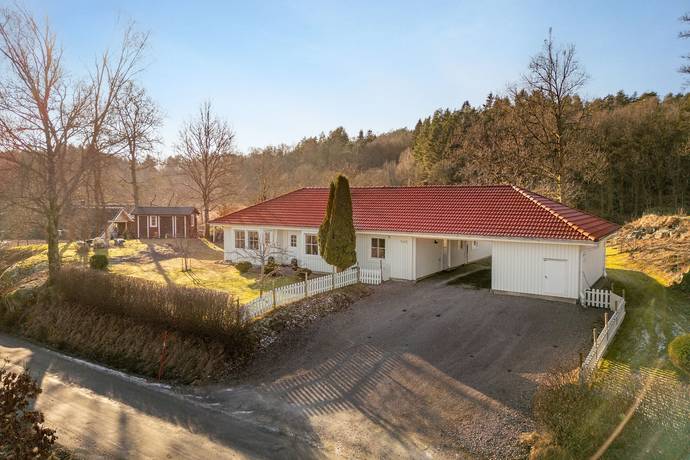 Älvängen, Ale kommun