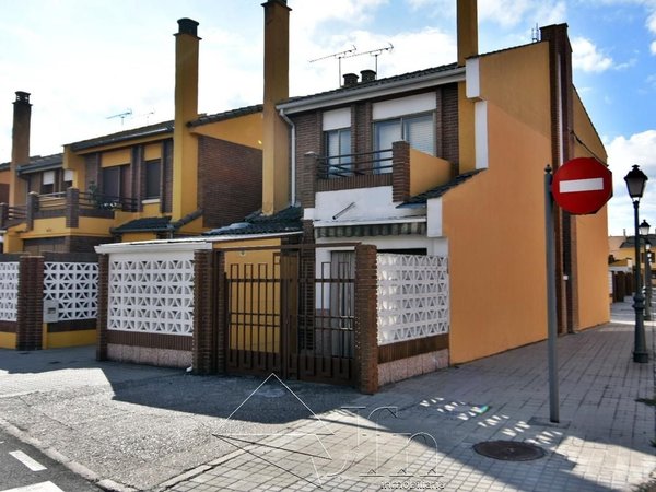 Iscar,  ES
