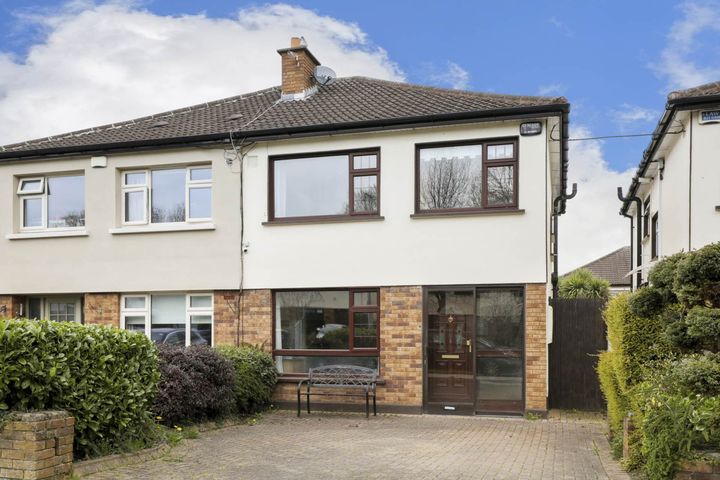 13 Phoenix Place, Castleknock, Dublin 15