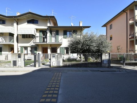 Bussolengo,  IT