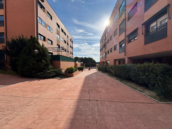 Arganda,  ES