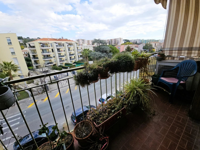 à Cagnes-sur-Mer (06800)
