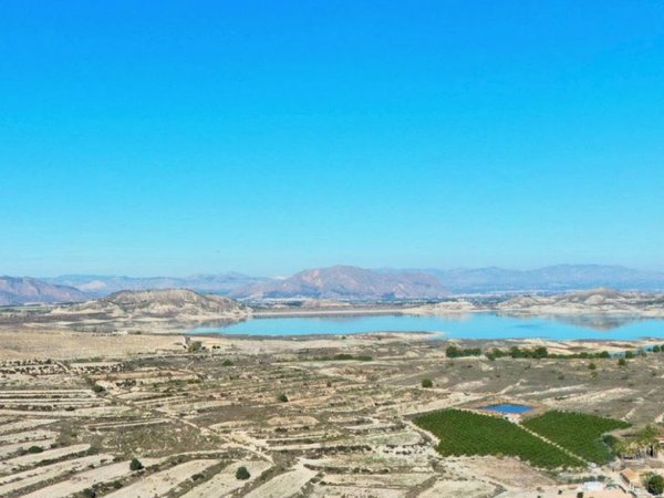 Orihuela,  ES