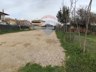 Foligno,  IT