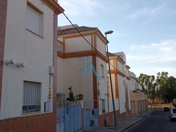 Burguillos,  ES