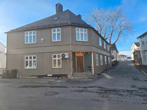 YTRE HØGÅSVEI 34, Brønnøysund