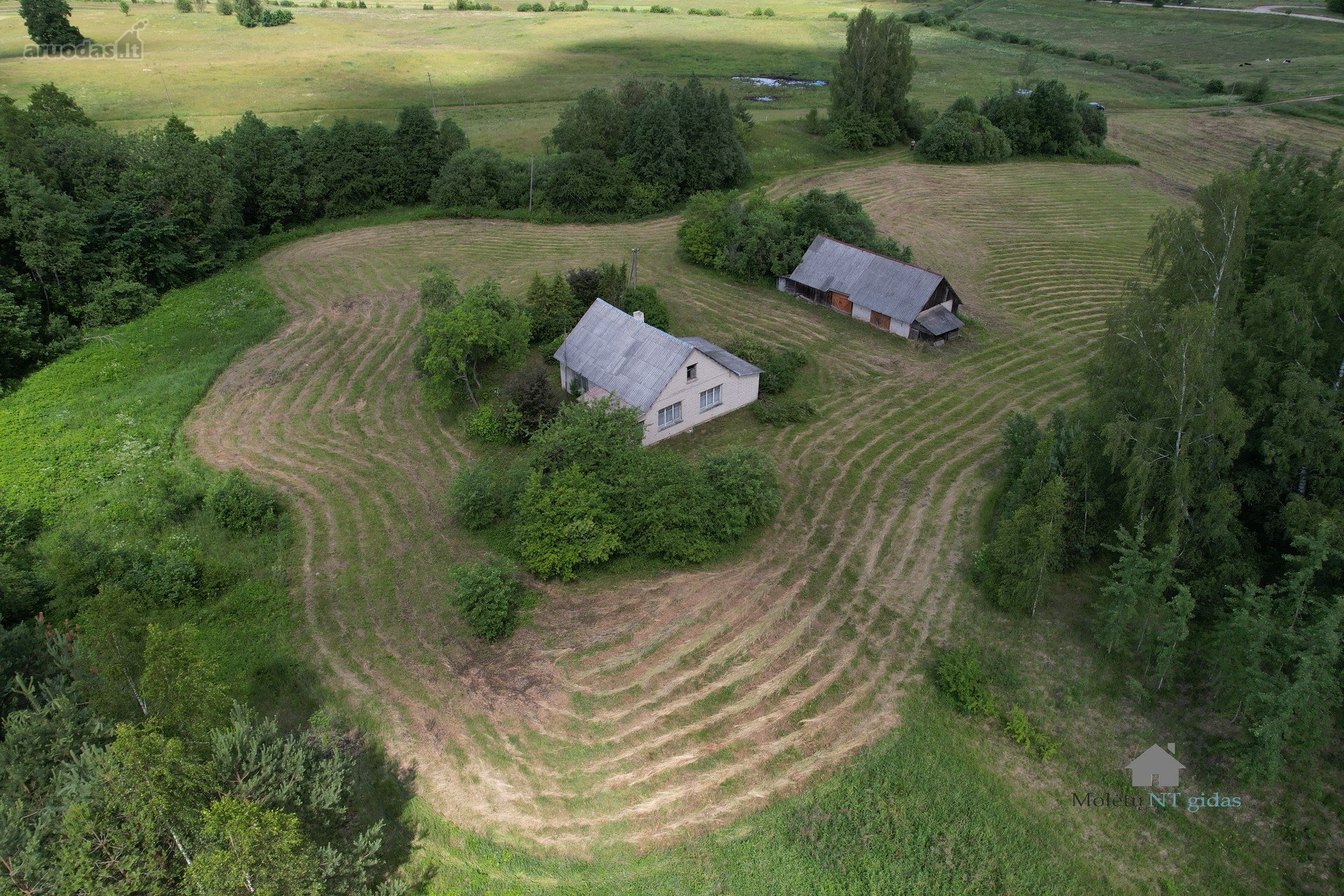 Molėtų r. sav., Žalvarių k. Tiesioji g.