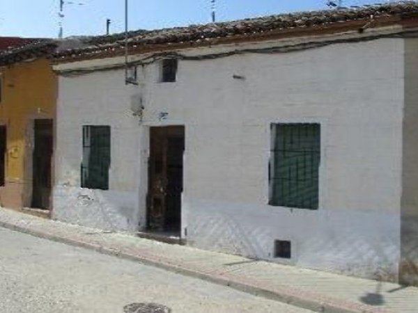 Nava del Rey,  ES