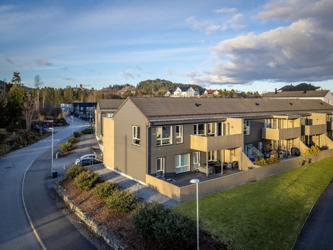 Mjåtveitmarka 40H, Frekhaug
