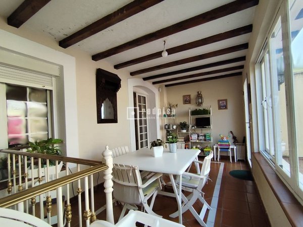 Tres Cantos,  ES