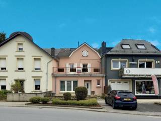 Strassen,  LU