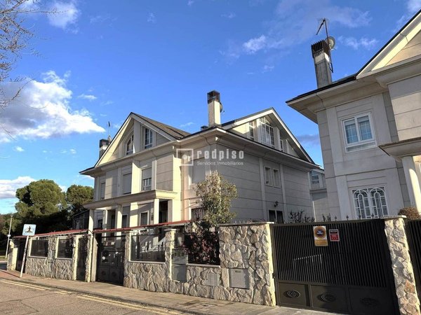 San Fernando de Henares,  ES