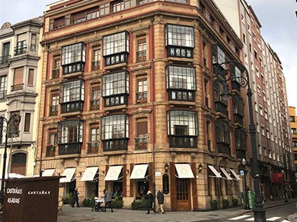 Gijón,  ES