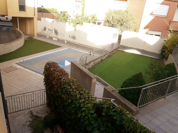 Fuensaldaña,  ES