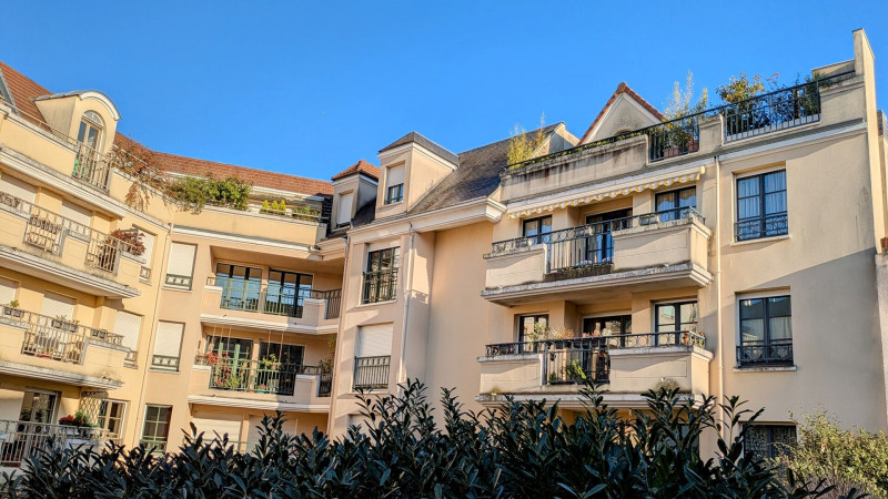 à Maisons-Laffitte (78600)