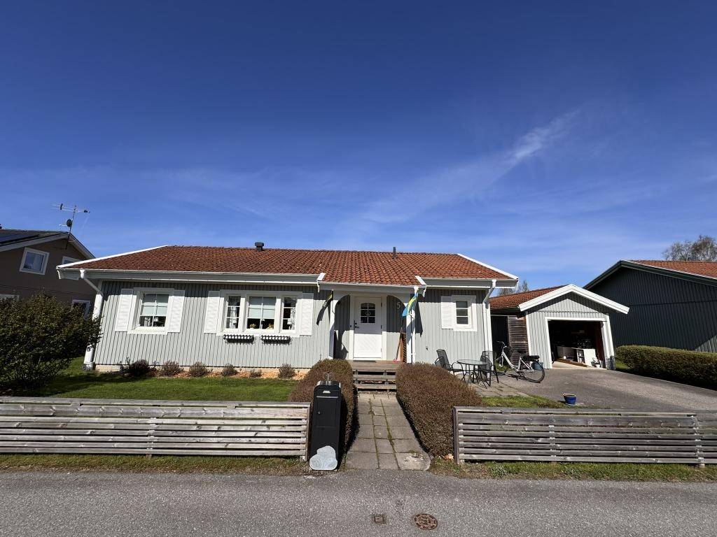 Valla, Katrineholms kommun