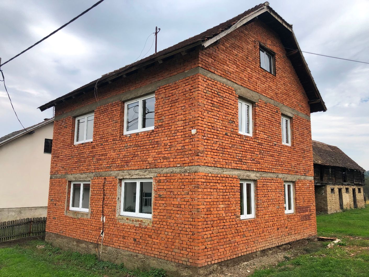 Donji Kukuruzari, Donja Velesnja