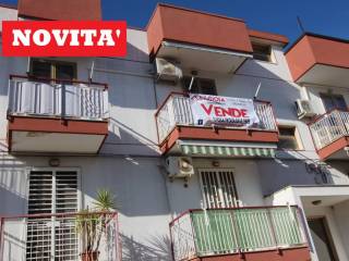 3-room flat via Enrico Fermi 21, Cellamare