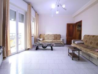 3-room flat vicolo Palma il Vecchio 7, Centro, Romano di Lombardia