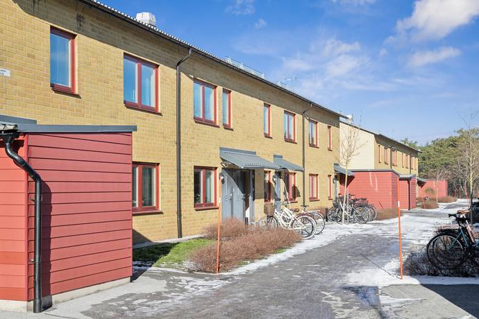 Furugatan 62 i Visby, Gotlands kommun - lägenhet till salu - Hemnet