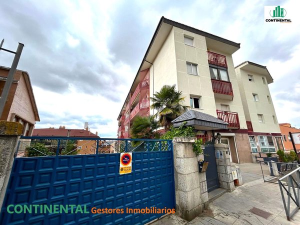 Flat in avenida de Honorio Lozano, Villalba Estación, Collado Villalba