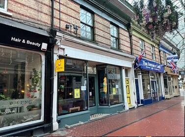 Commercial property for sale