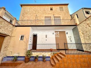 Single family villa 6 rooms, Montesa