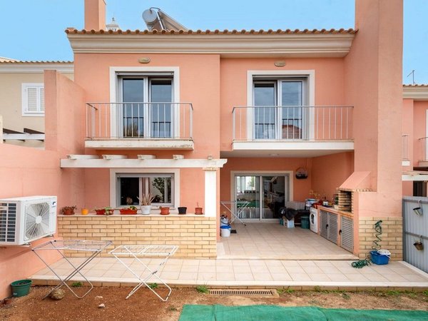 Terraced house in rua Padre Cabanita, 4, Boliqueime, Loulé