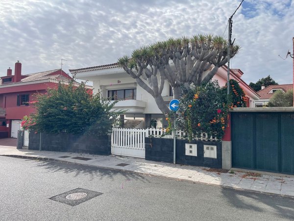 Detached house in calle Doctor Manuel Lezcano, 10, Tafira, Las Palmas de Gran Canaria