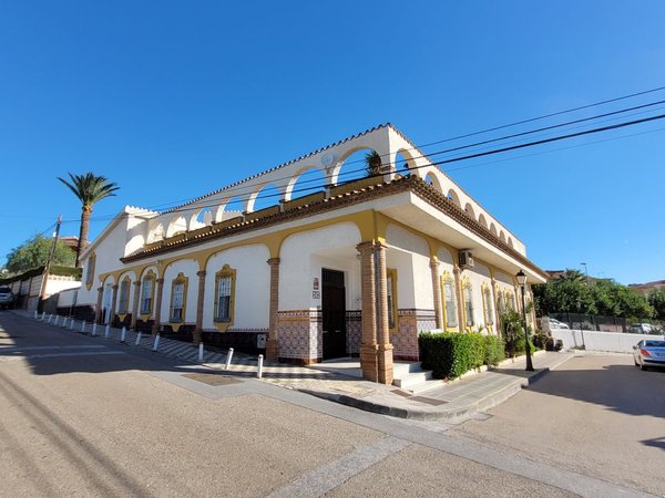 Detached house in Caleta de Velez