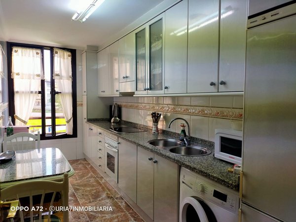 Flat in calle Pedro Duro, Centro - Puerto, Gijón