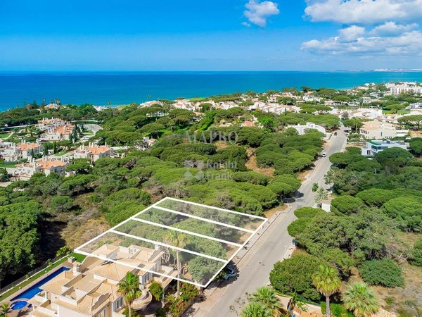 Land plot in Vale do Lobo, Almancil
